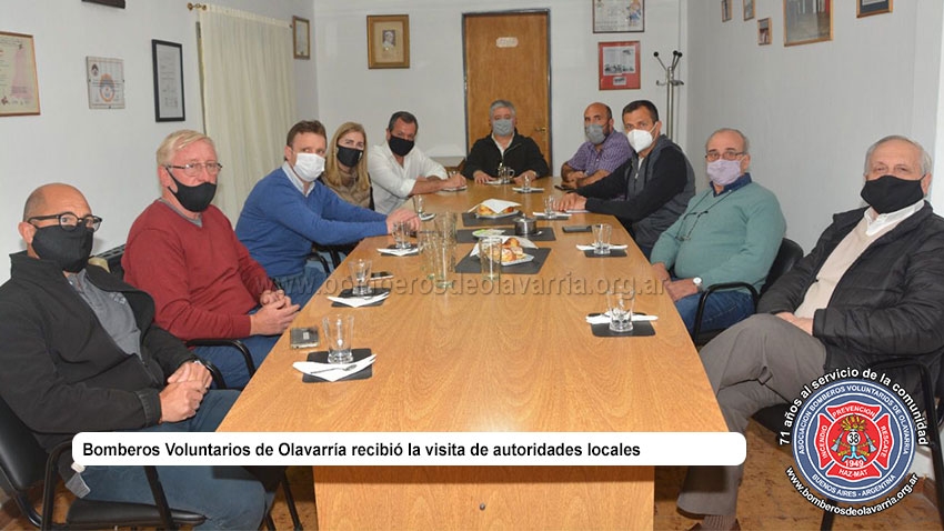 Bomberos Voluntarios de Olavarría recibió la visita de autoridades locales