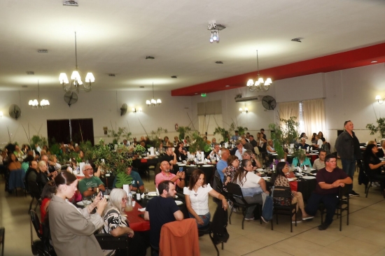 Éxito en la primera Tallarinada de Bomberos Olavarría