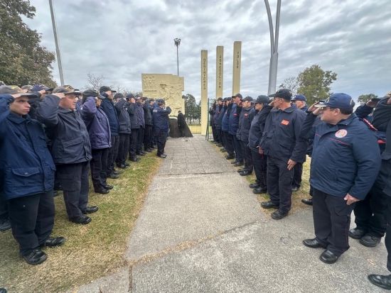 Acto Protocolar por el Día Nacional del Bombero Voluntario - Bomberos Olavarría