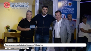 Entregaron reconocimiento a Bomberos Voluntarios de Olavarría