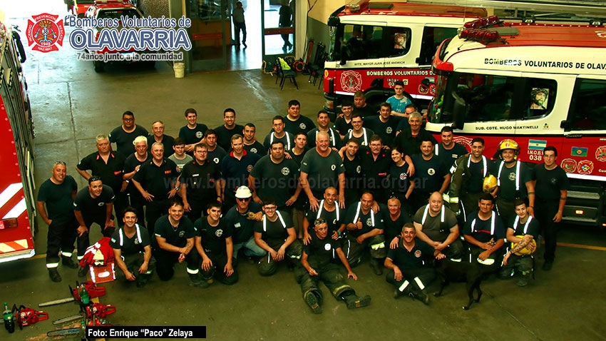 Feliz Navidad y Felices Fiestas les desea Asociación de Bomberos Voluntarios de Olavarría