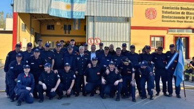 Acto oficial por los 25 años del Destacamento N°3 de Hinojo