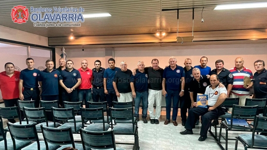 Presencia de Bomberos Olavarría en la Reunión Regional de Cacharí