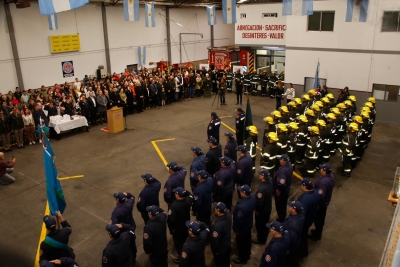 Acto oficial por el Día del Bombero Voluntario: reconocimientos, ascensos y homenaje a la vocación de servicio