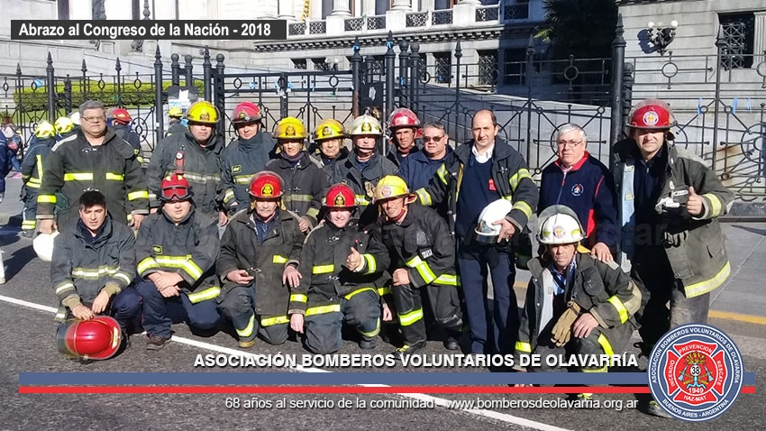 Bomberos de Olavarría presente en el abrazo al Congreso de la Nación