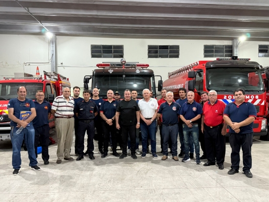 Última reunión del año para la Región Centro Centro - Bomberos Voluntarios Olavarría