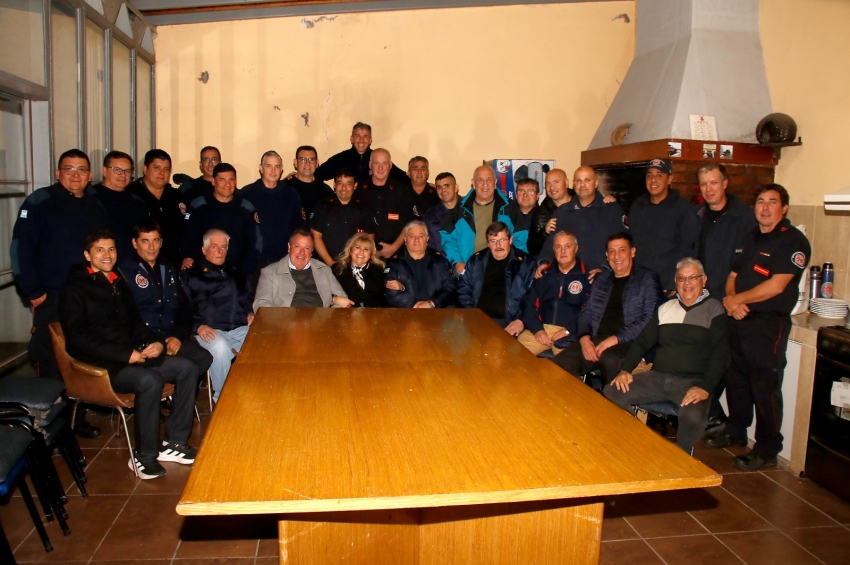 Celebraciones por el 25 aniversario del Destacamento N°3 de Hinojo